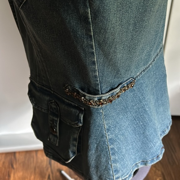 Women’s feminine embellished denim jacket by VERY VERA Size S - Picture 4 of 10